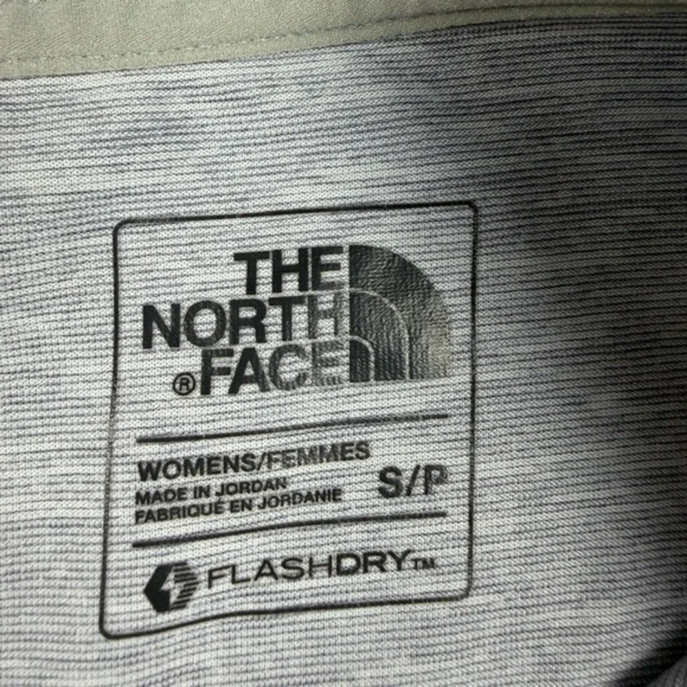 The North Face‎ Womens FlashDry V Neck Short Sleeve Athletic T Shirt Gray S P - Picture 5 of 8